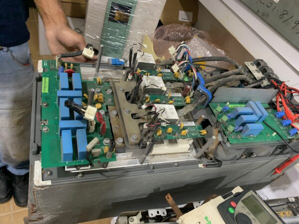 ABB Inverter ACS550-01-157A-4